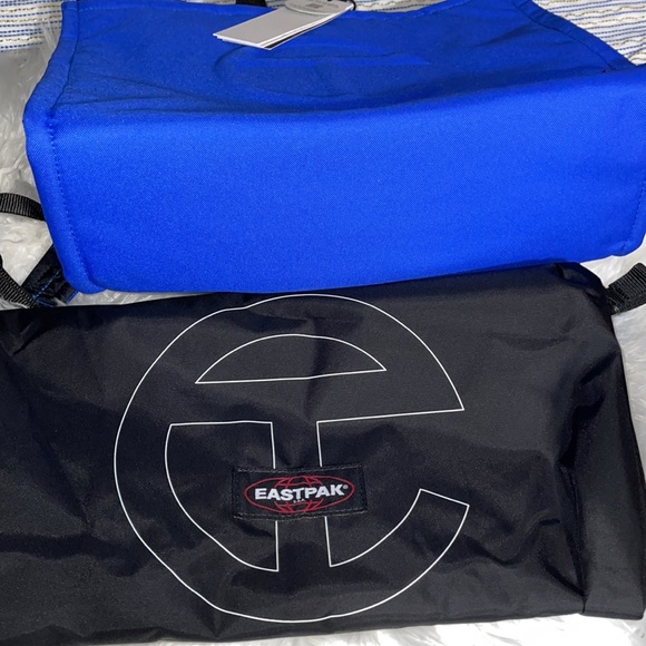 🥳🥳HOST PICK- Telfar x Eastpak Medium Backpack Carry On Shopper Bag Blue NWT - Picture 10 of 12